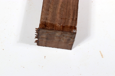 Square Walnut 405x40x40mm - NusBM1177
