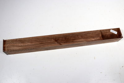 Square Walnut 405x40x40mm - NusBM1177