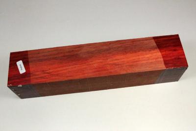 Square Padauk 405x55x55mm
