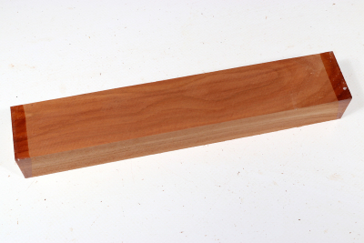 Square Plum Tree 225x40x30mm - Pflau0304