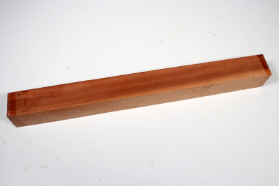 Square Plum Tree 305x30x30mm - Pflau0415