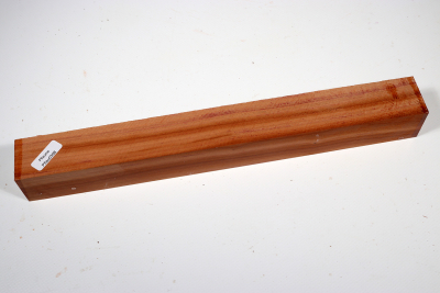 Square Plum Tree 305x35x35mm - Pflau0398