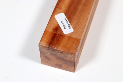 Square Plum Tree 305x35x35mm - Pflau0419