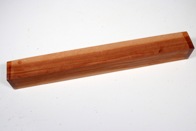 Square Plum Tree 305x35x35mm - Pflau0422