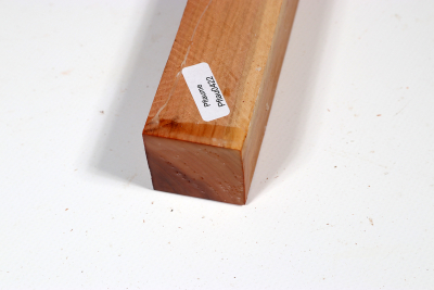 Square Plum Tree 305x35x35mm - Pflau0422