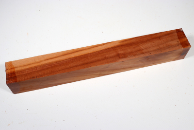 Square Plum Tree 305x40x40mm - Pflau0404