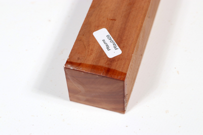 Square Plum Tree 305x40x40mm - Pflau0409