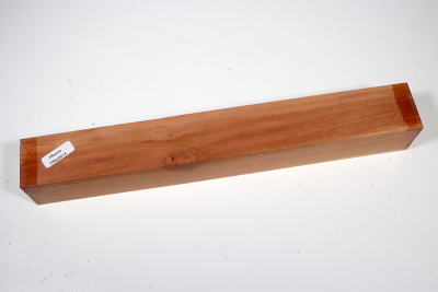 Square Plum Tree 305x40x40mm - Pflau0414