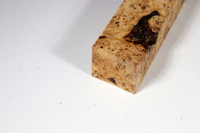 Square Horse Chestnut Burl stabilized 144x40x40mm - Stabi2651