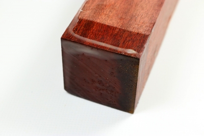 Square Bloodwood, Red Satiné 405x50x50 mm