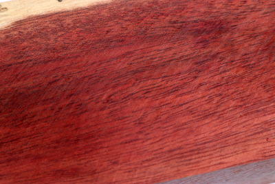 Kantel Satine, Bloodwood 220x70x43mm - Blood 0135