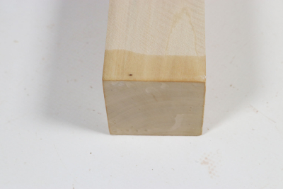 Square Holly 285x45x45mm - Ilex0281