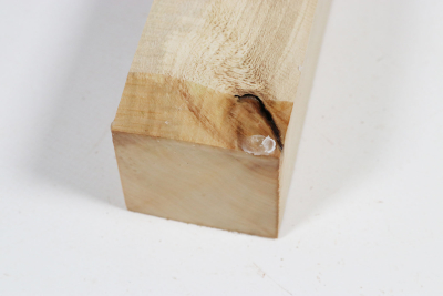 Square Holly 305x48x48mm - Ilex0293