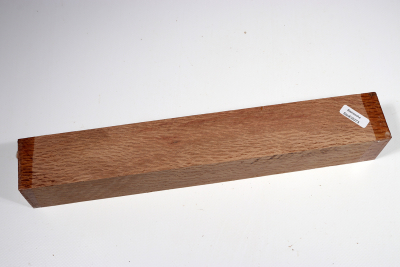 Square Holm Oak 305x45x45mm - SteiEi0373