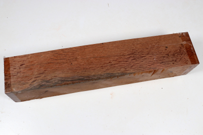 Square Holm Oak 305x60x60mm - SteiEi0428