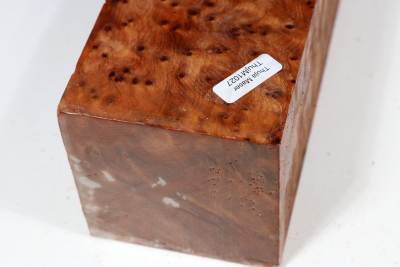 Square Thuya Burl 197x78x78mm - ThujM1027