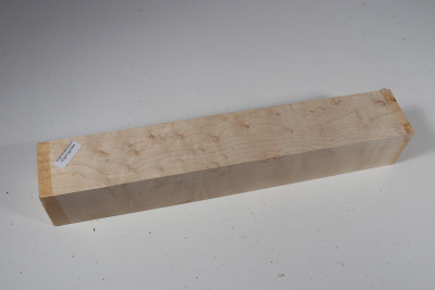 Square Birdseye Maple 305x50x50mm - VogAug0364