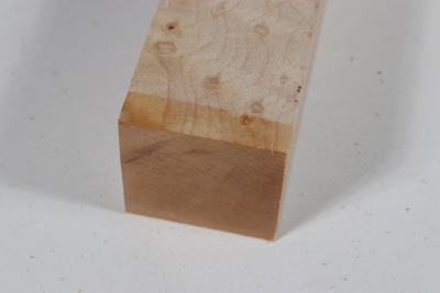 Square Birdseye Maple 305x50x50mm - VogAug0369