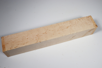 Square Birdseye Maple 305x50x50mm - VogAug0376