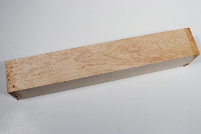 Square Birdseye Maple 305x50x50mm - VogAug0429