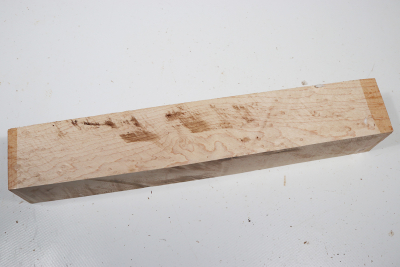 Square Birdseye Maple 305x50x50mm - VogAug0488