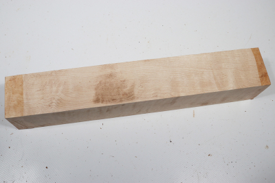 Square Birdseye Maple 305x50x50mm - VogAug0489