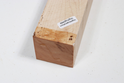 Square Birdseye Maple 305x50x50mm - VogAug0489