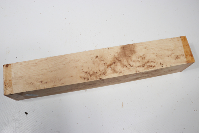 Square Birdseye Maple 305x50x50mm - VogAug0495