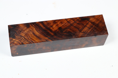 Square Desert Ironwood Burl 125x30x30mm - WueM1995