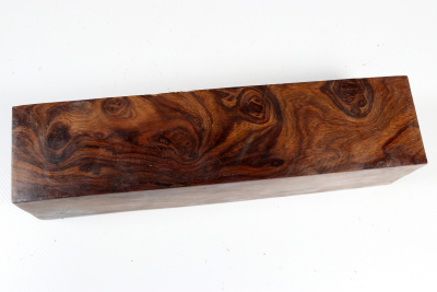 Square Desert Ironwood Burl 230x55x55mm - WueM2097