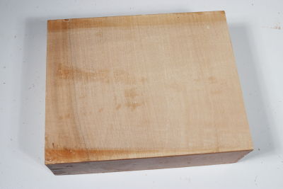 Klotz Ahorn 180x150x55mm - Ahorn0326