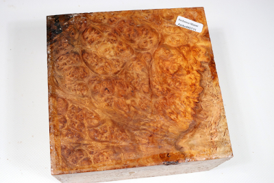 Block Amboyna Burl 150x145x82mm  - AmboM0731