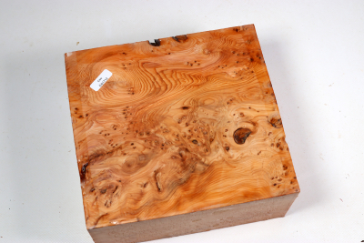 Block Yew Burl 200x185x85mm - Eib1712