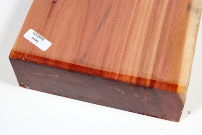 Block Eastern Red Cedar 145x145x50mm - Zed0330