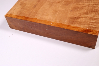 Klotz Honduras Mahagoni / Swietenia curly 250x250x50mm - Swiet0002