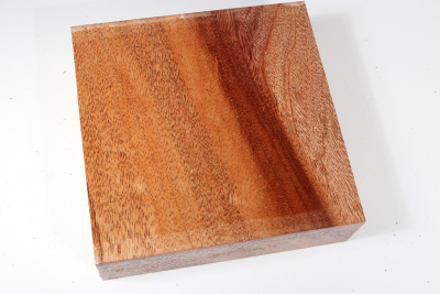 Block Khaya Mahogany 175x175x50mm - Khay0038