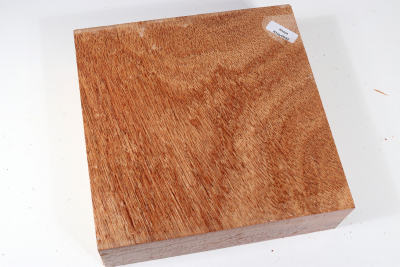 Block Khaya Mahogany 175x175x50mm - Khay0042