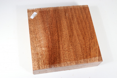 Klotz Khaya Mahagoni 200x200x50mm - Khay0030