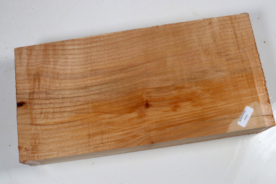 Block Qulited Maple plain 300x145x58mm - Ahorn0409 Block Qulited Maple plain 300x145x58mm - Ahorn0409