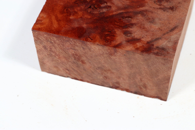 Block Red Resin Burl 108x105x55mm - RedRe0273