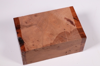 Block Red Resin Burl 110x70x50mm - RedRe0210