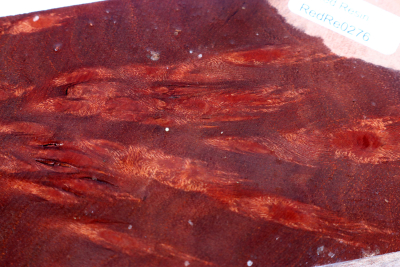 Block Red Resin Burl 123x67x57mm - RedRe0276