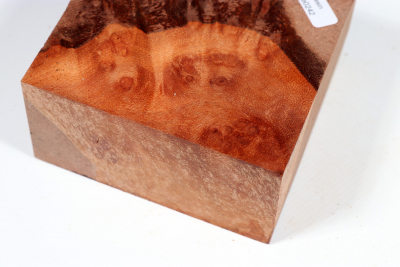 Block Red Resin Burl 95x93x47mm - RedRe0242