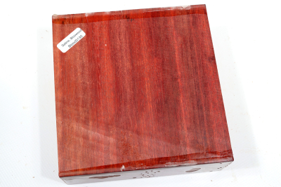 Klotz Satiné / Bloodwood 140x135x50mm  - Blood0130