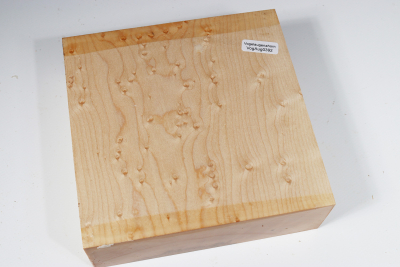Block Birdseye Maple 150x150x50mm - VogAug0392