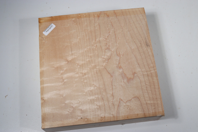 Block Birdseye Maple 200x200x50mm - VogAug0357