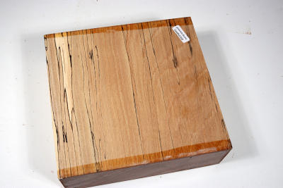 Block Beech spalted 175x175x60mm - GestBu0358