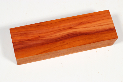 Knife Block Yew - Eib1606