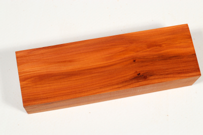 Knife Block Yew - Eib1616