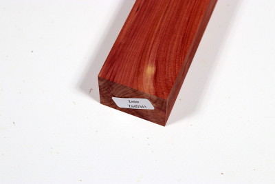 Knife Block Eastern Red Cedar - Zed0341